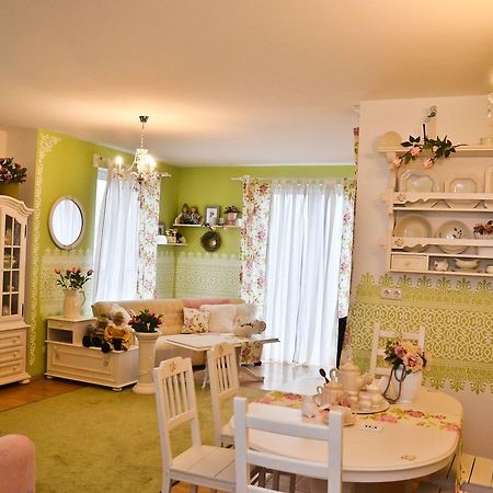 Romantic Apartman Hajduszoboszlo Luaran gambar