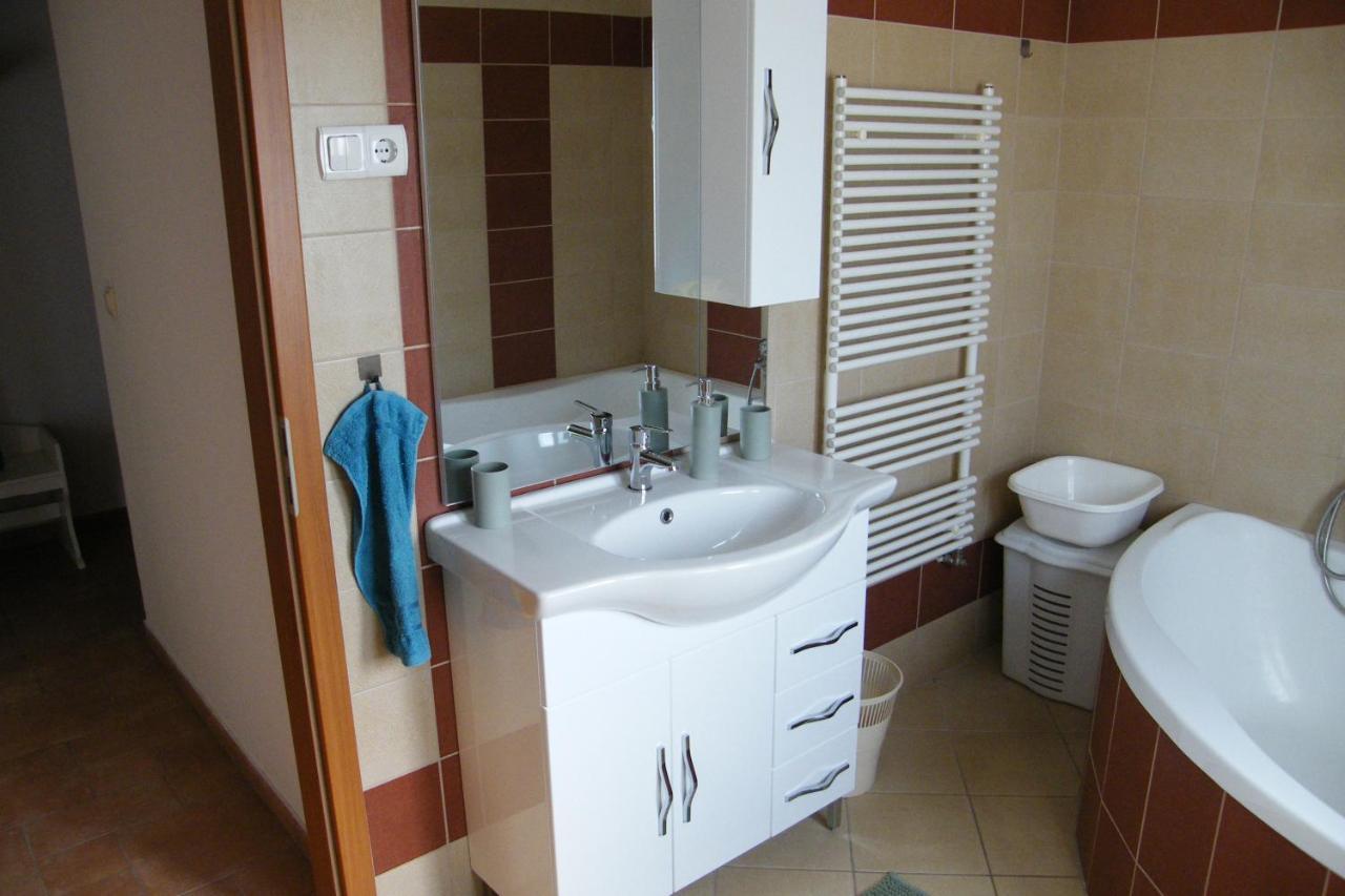 Romantic Apartman Hajduszoboszlo Luaran gambar