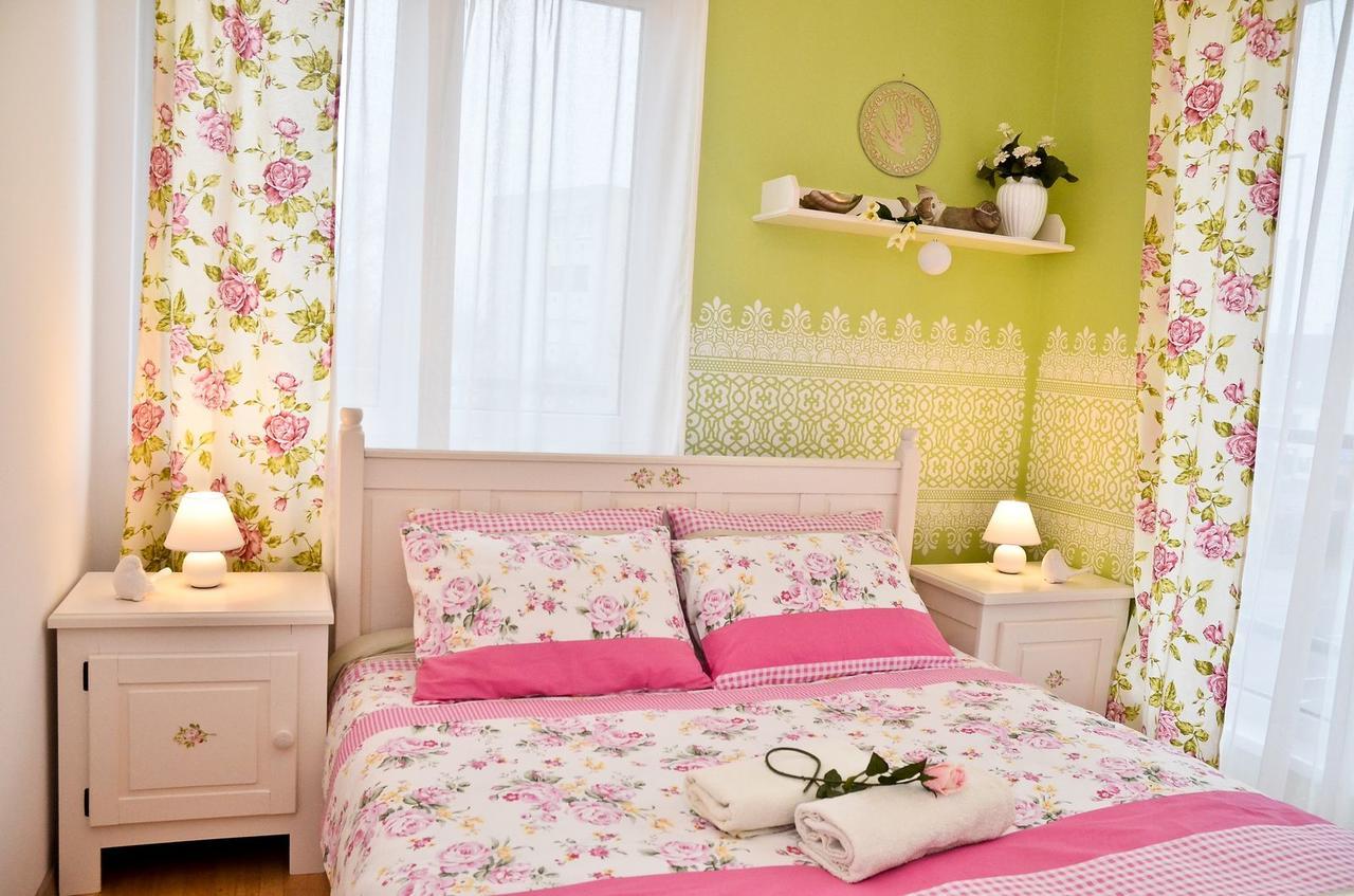 Romantic Apartman Hajduszoboszlo Luaran gambar