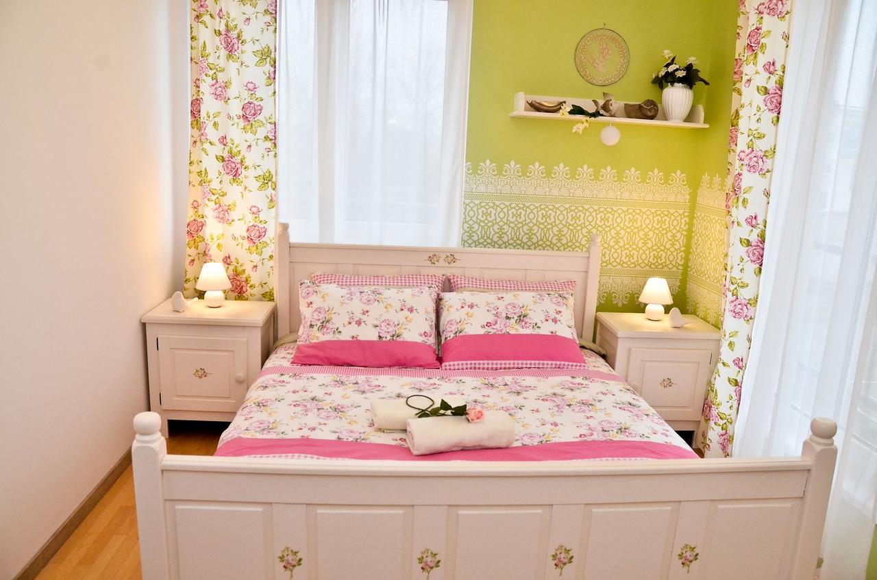 Romantic Apartman Hajduszoboszlo Luaran gambar