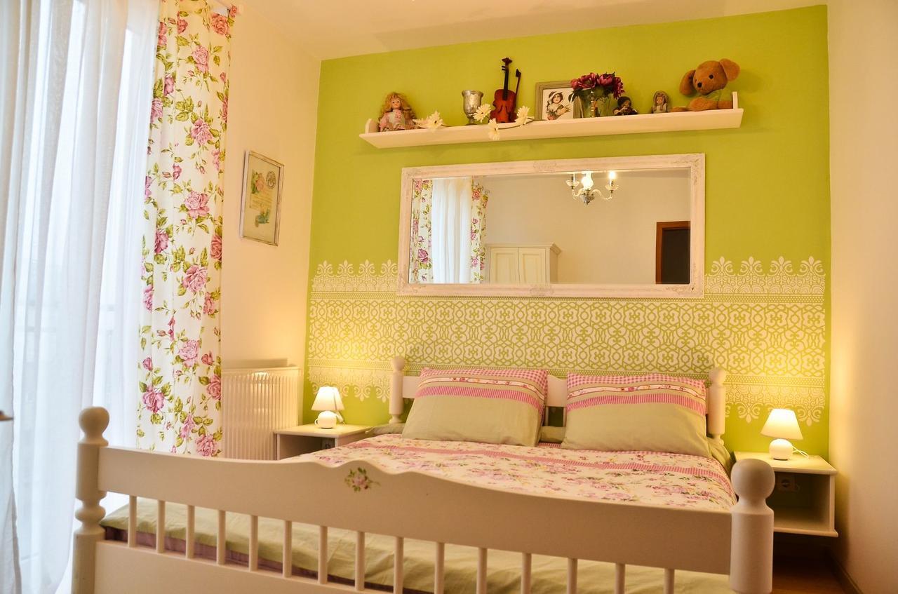 Romantic Apartman Hajduszoboszlo Luaran gambar
