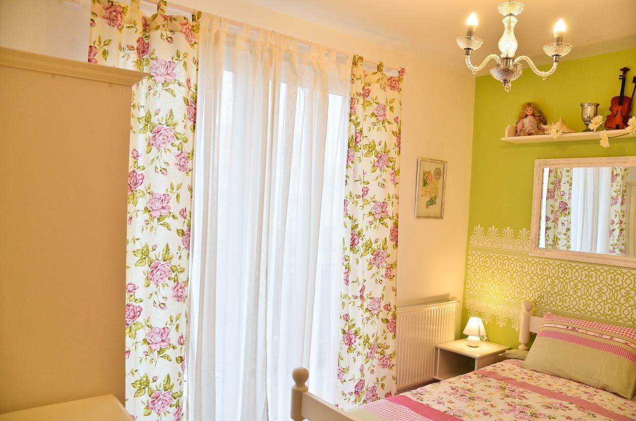 Romantic Apartman Hajduszoboszlo Luaran gambar