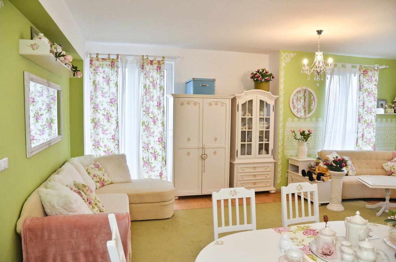 Romantic Apartman Hajduszoboszlo Luaran gambar